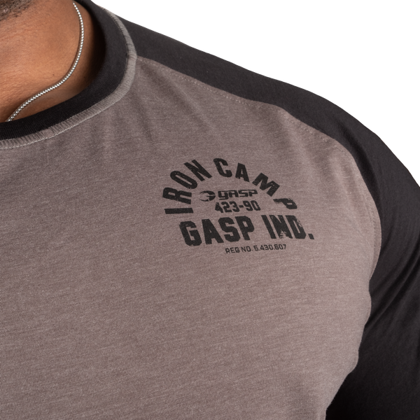 Gasp Iron Camp Raglan LS