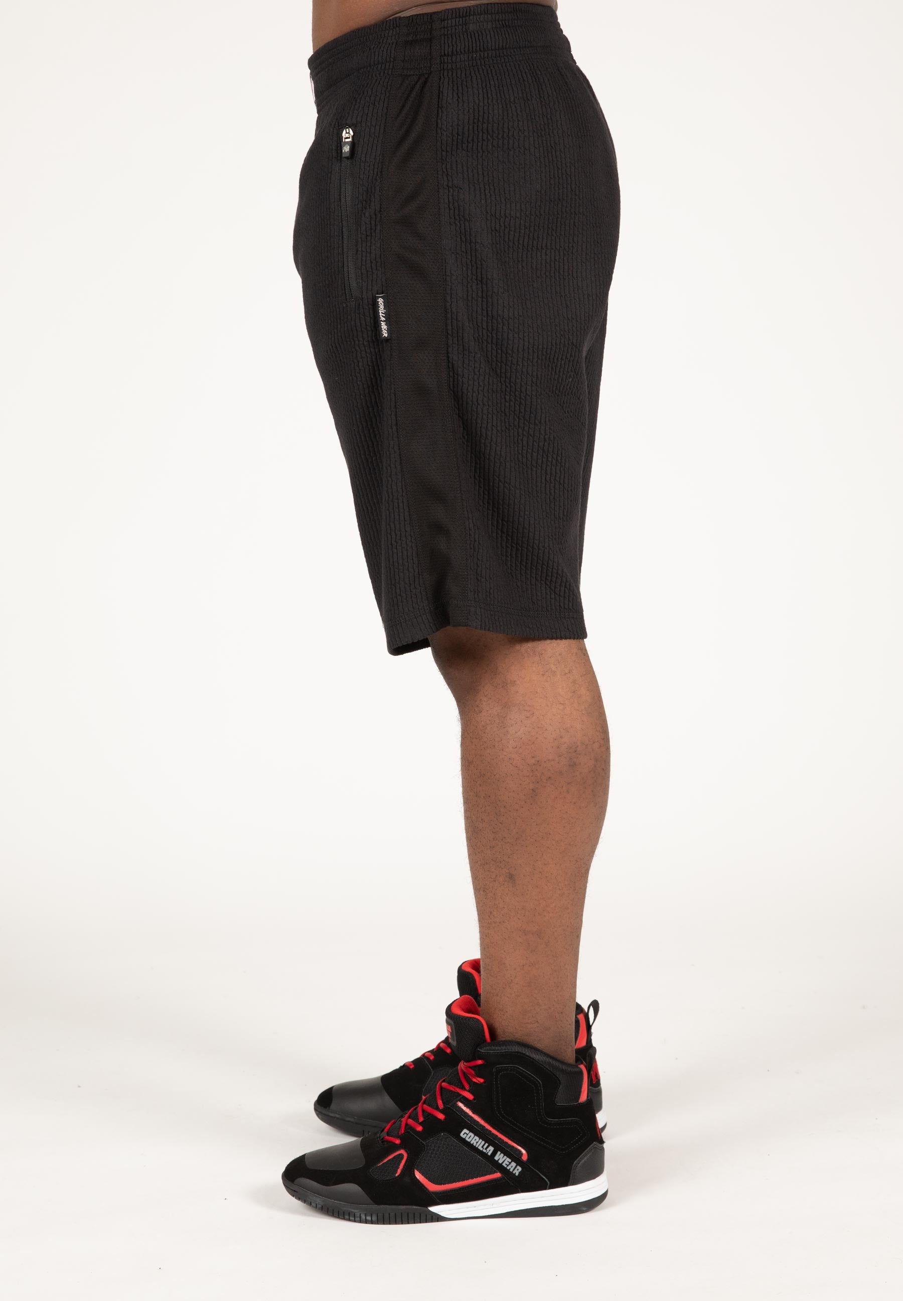 Gorilla Wear Augustine Old School Shorts, svart / röd