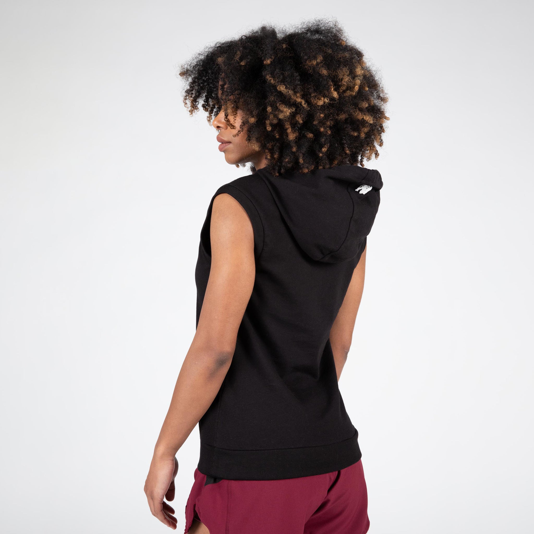 Gorilla Wear Virginia Sleeveless Hoodie, Svart