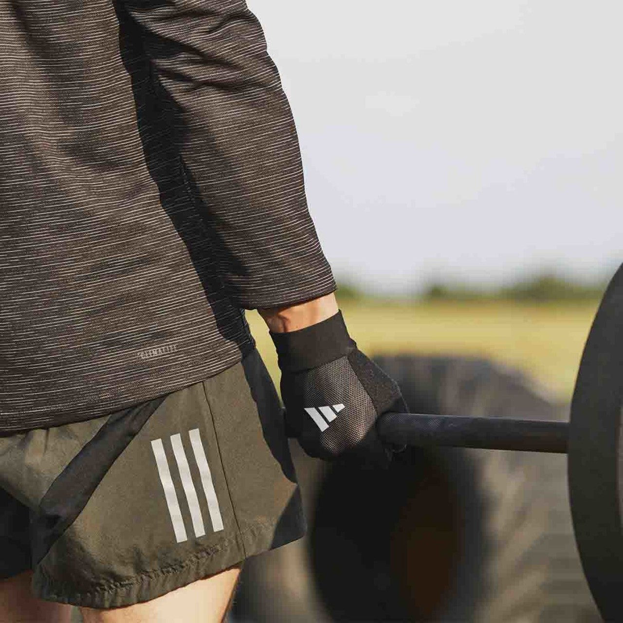 Full Finger Essential Gloves
