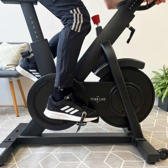 TITAN LIFE Indoor Bike S72 – när hemmaträning känns som att cykla världen runt