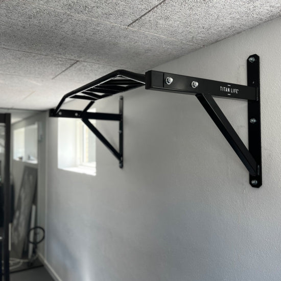 TITAN LIFE Multigrip Chin Up – mångsidig chinsstång för hemmagymmet