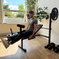 Titan Life Essential Bench II – komplett träningsbänk för hemmagymmet