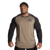 Gasp Iron Camp Raglan LS