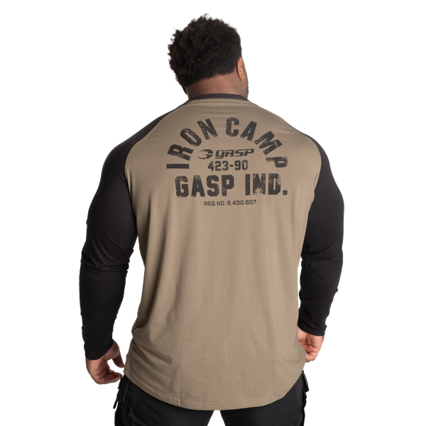 Gasp Iron Camp Raglan LS