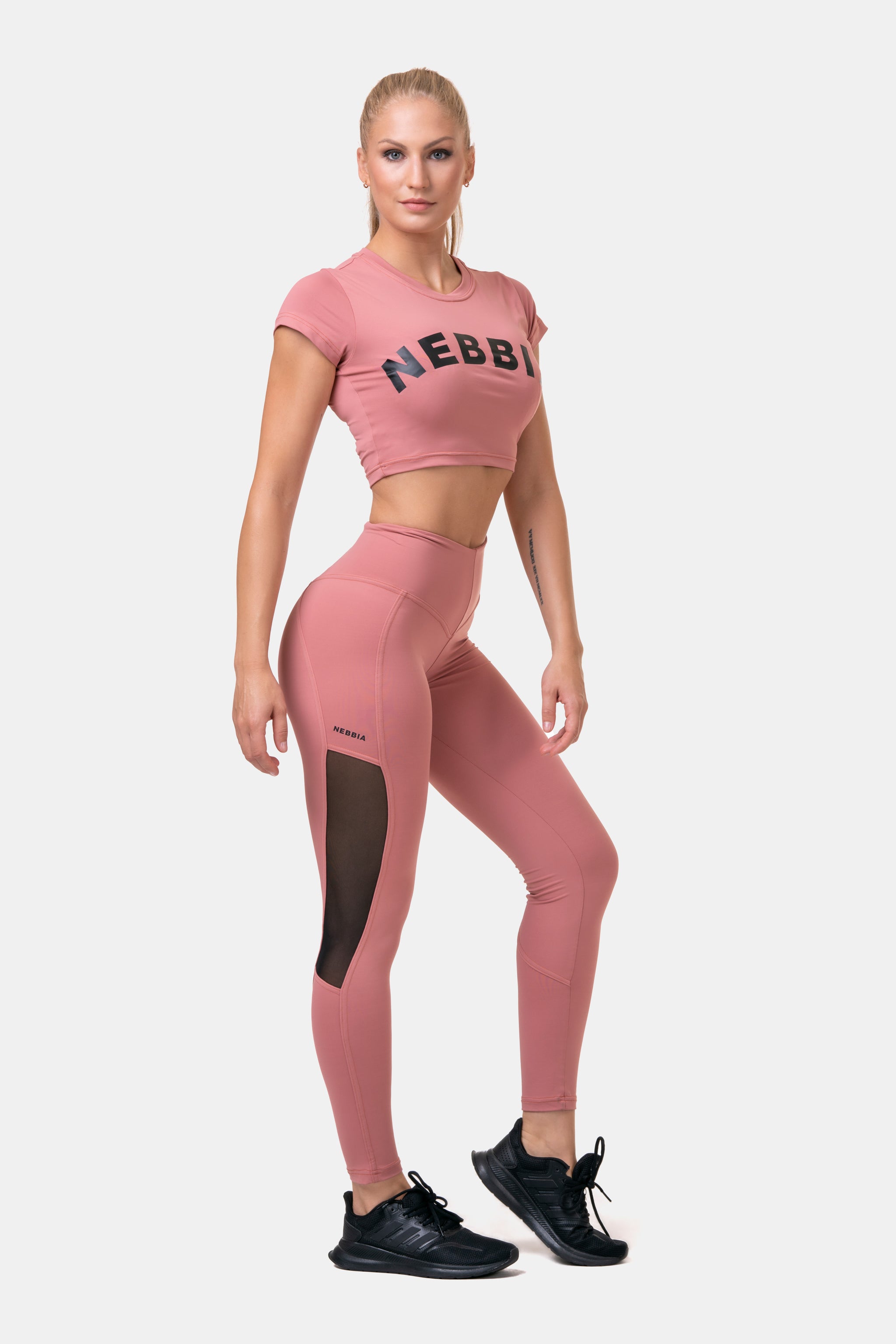 Nebbia Sporty Crop Top, old rose