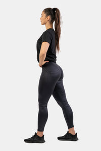NEBBIA High Waist Glossy Look Bubble Butt Pants, vulcanic black