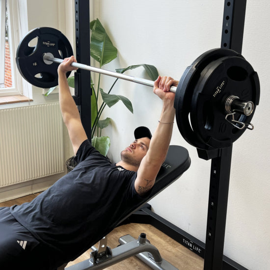 TITAN LIFE PRO Squat Stand Skivstångställning – kompakt styrka för ditt hemmagym