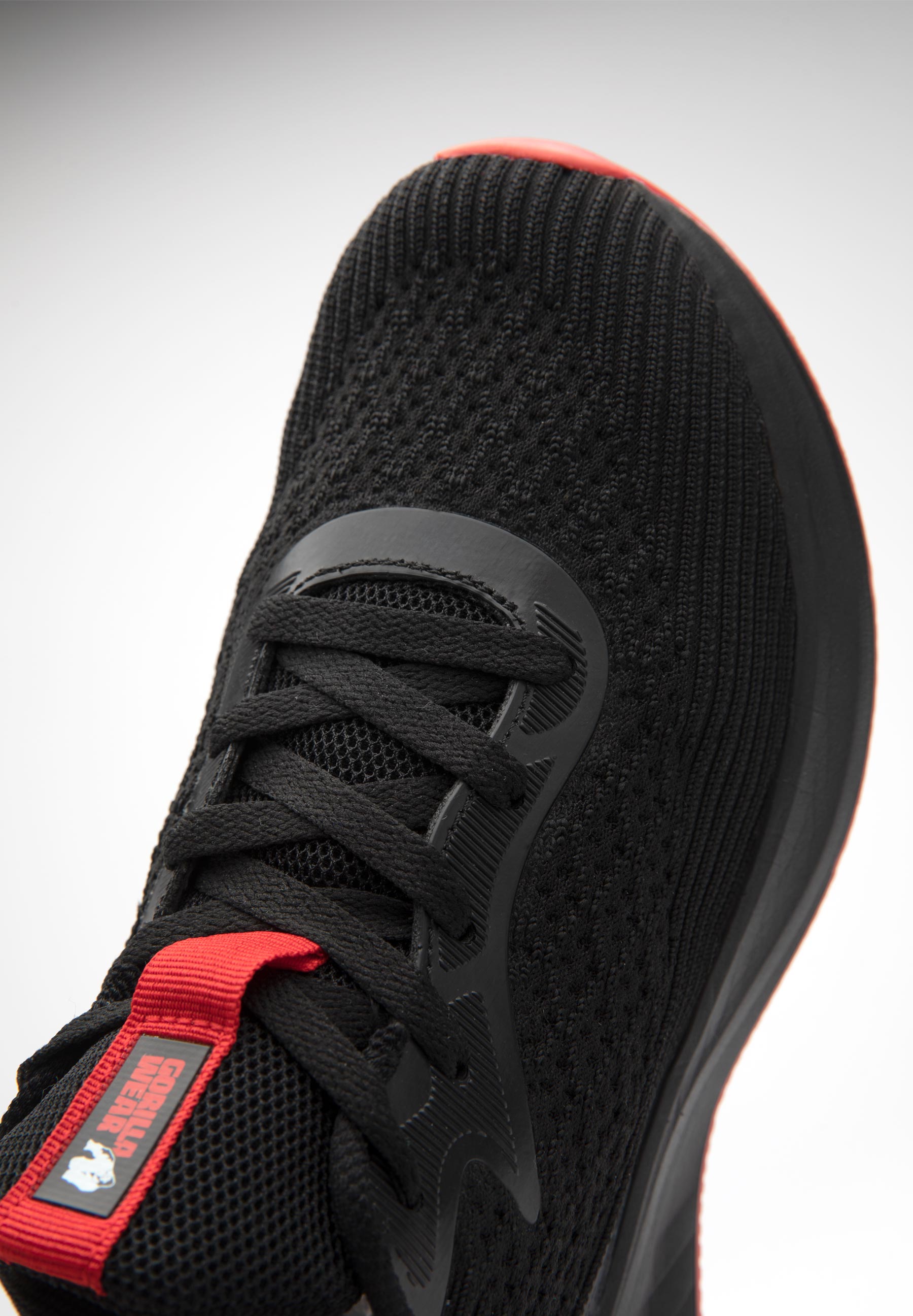 Gorilla Wear Milton Training Shoes, black/red
