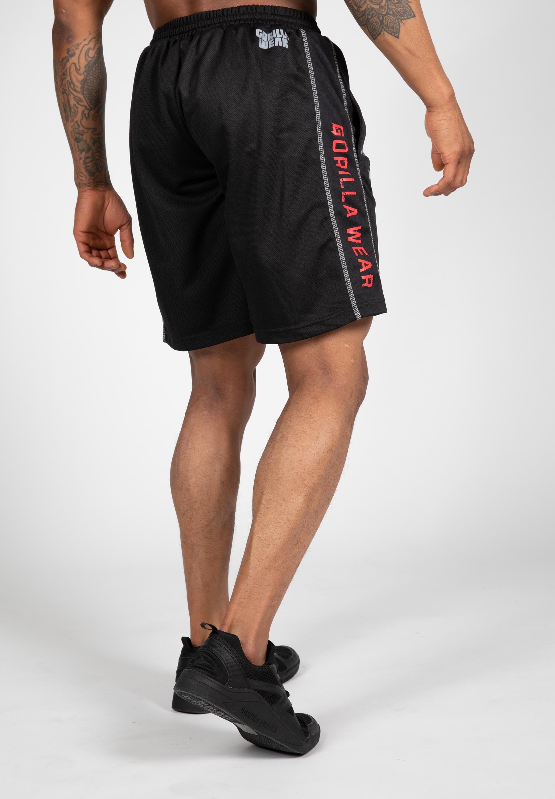 Gorilla Wear Functional Mesh Shorts, black/red