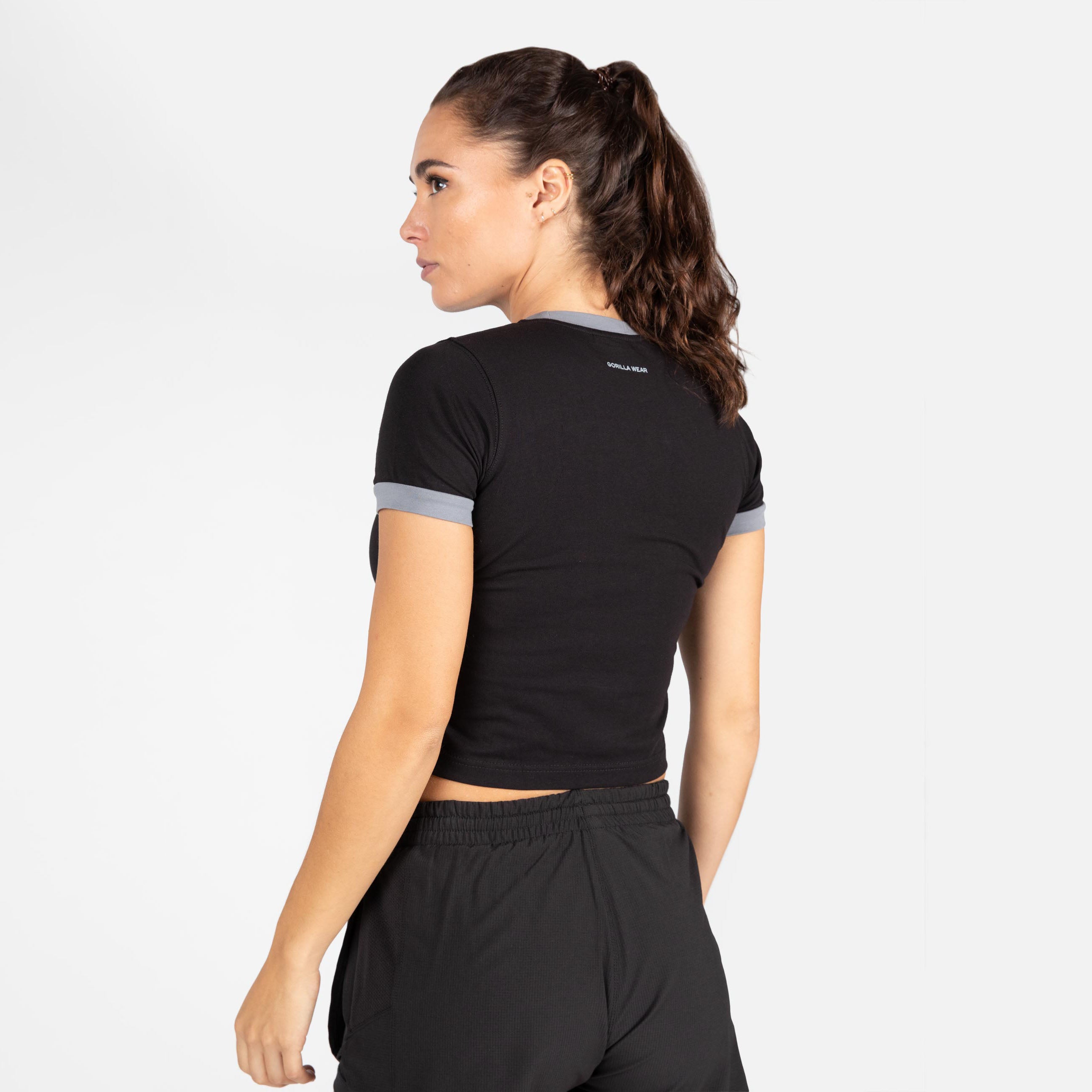 Gorilla Wear New Orleans Cropped T-Shirt, black