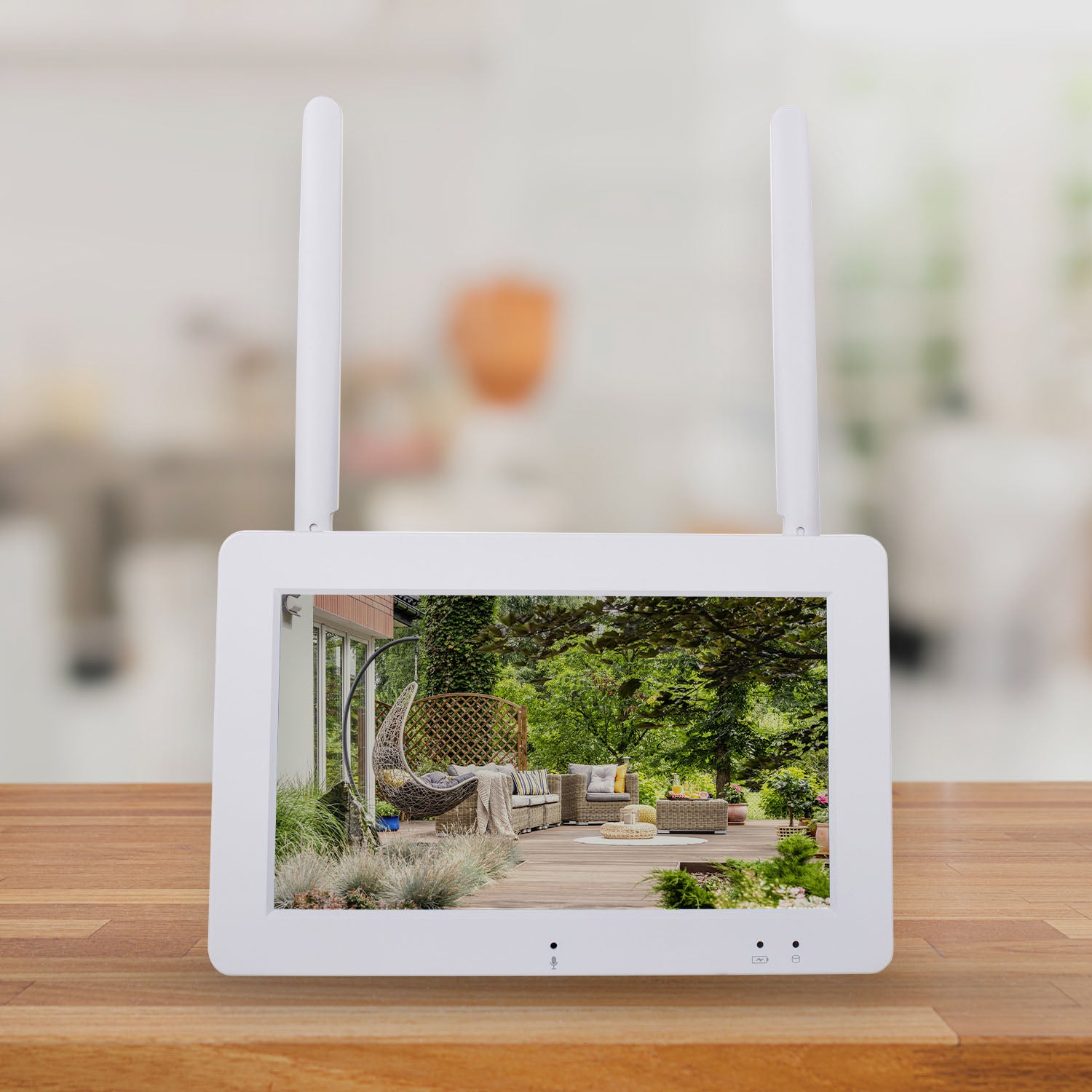 Smartwares Trådlös övervakningskamera 1080p 7" skärm + app