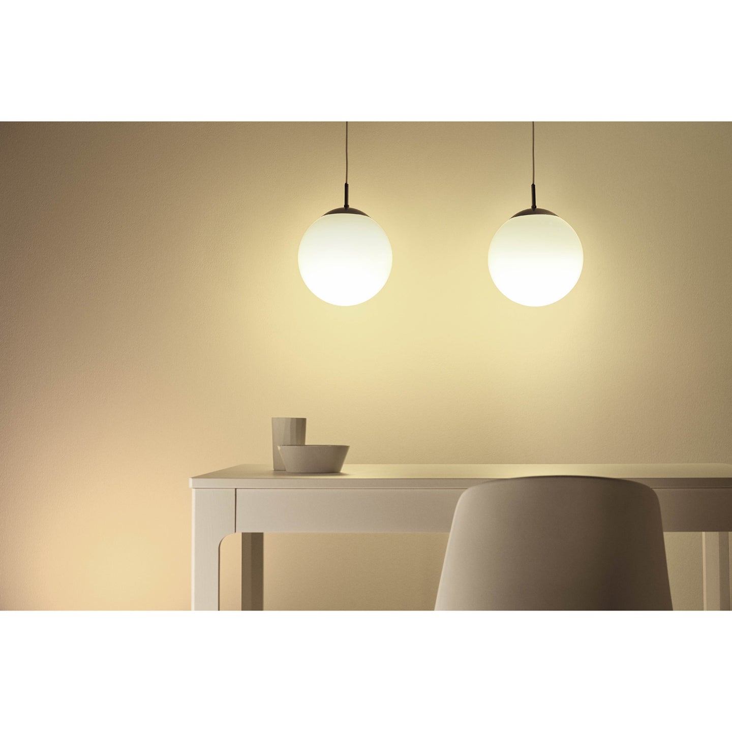 WiZ WiFi Smart LED E14 P45 40W 470lm Färg