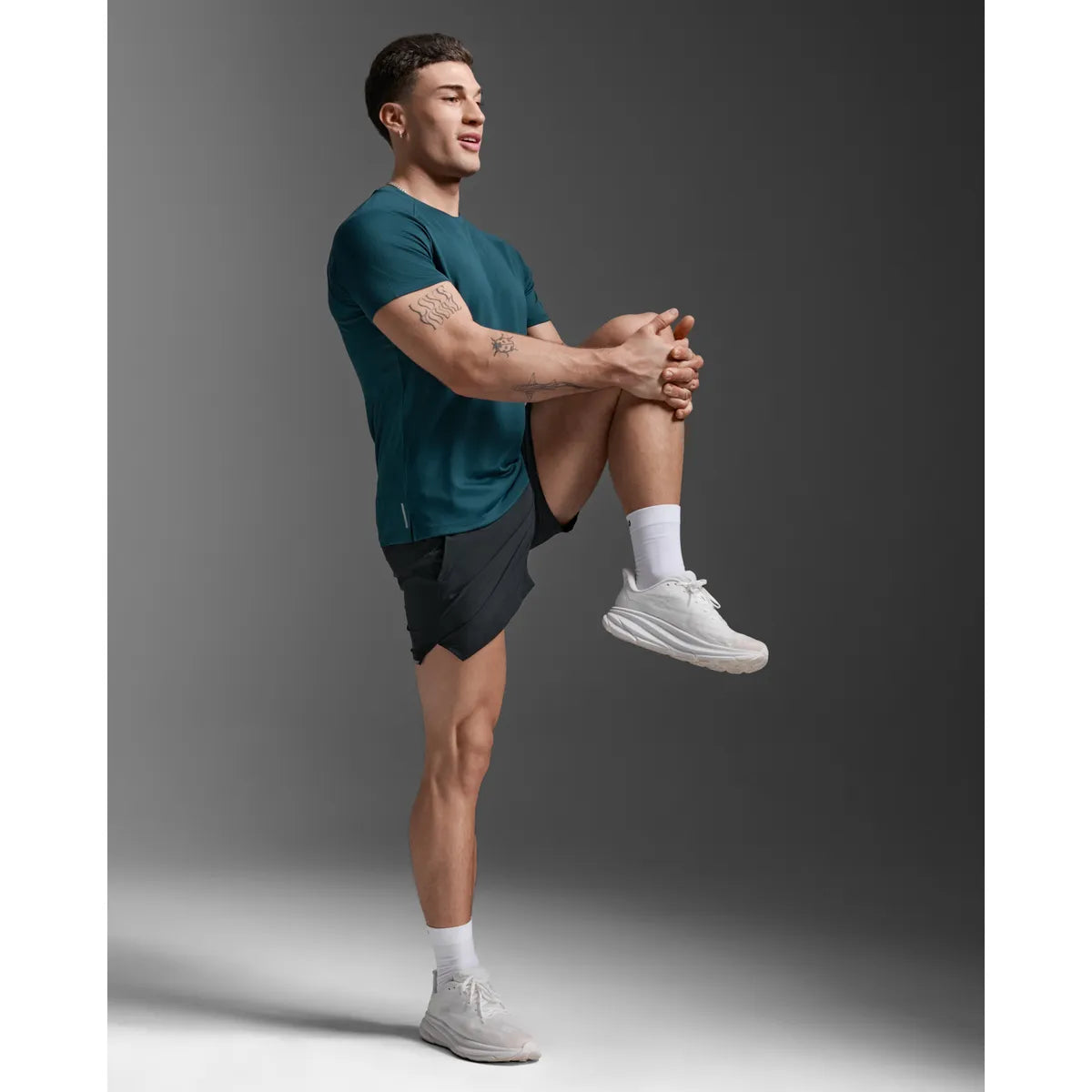 2XU AERO MESH TEE Dark Moss/Silver Reflective