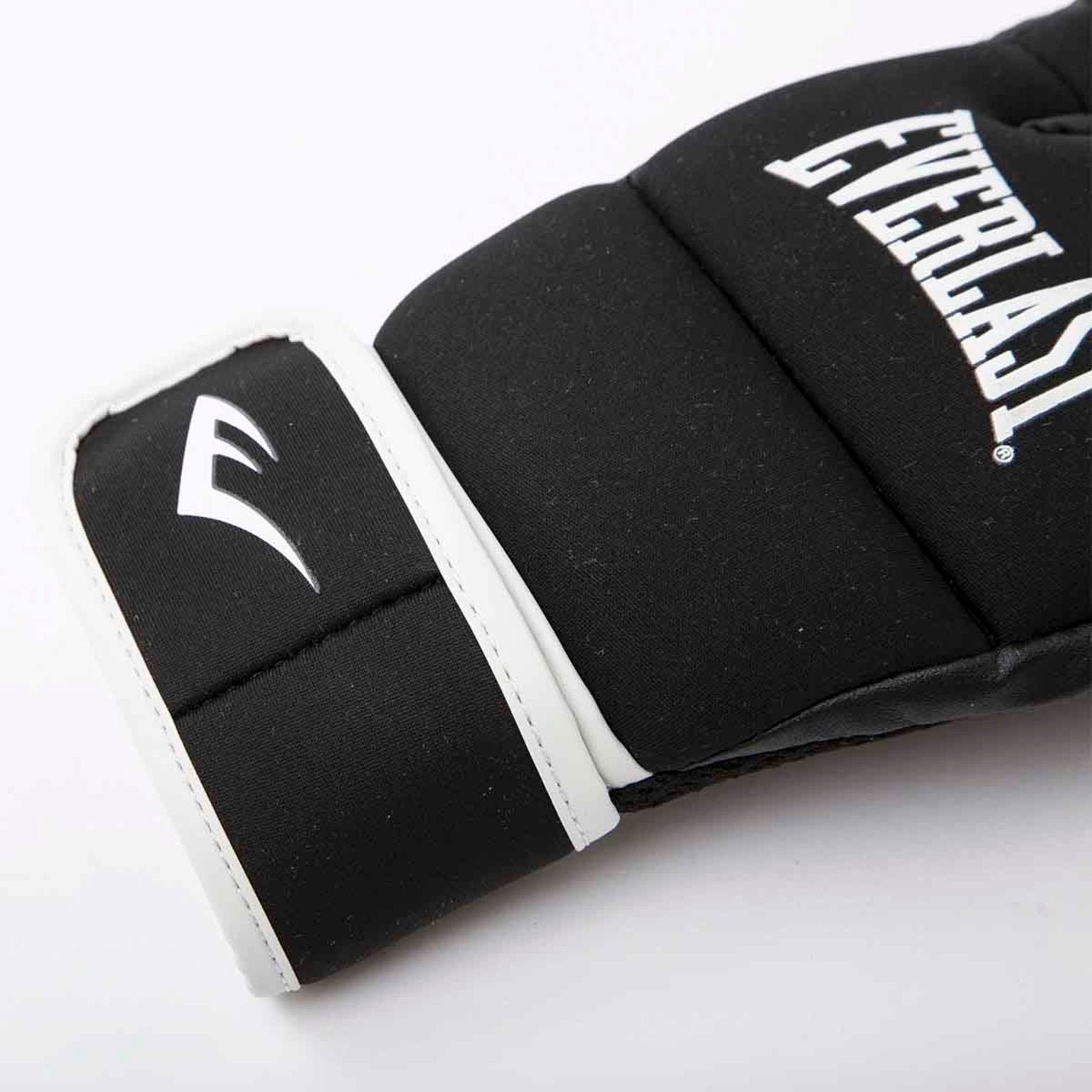 Everlast Core Kickboxing / MMA
