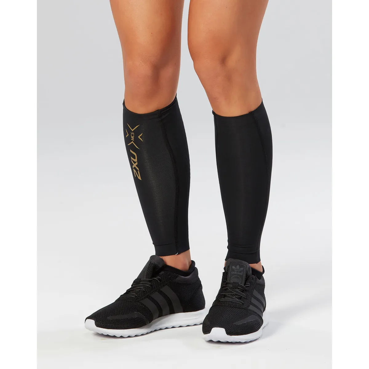 2XU LIGHT SPEED COMPRESSION CALF GUARDS Black/Gold
