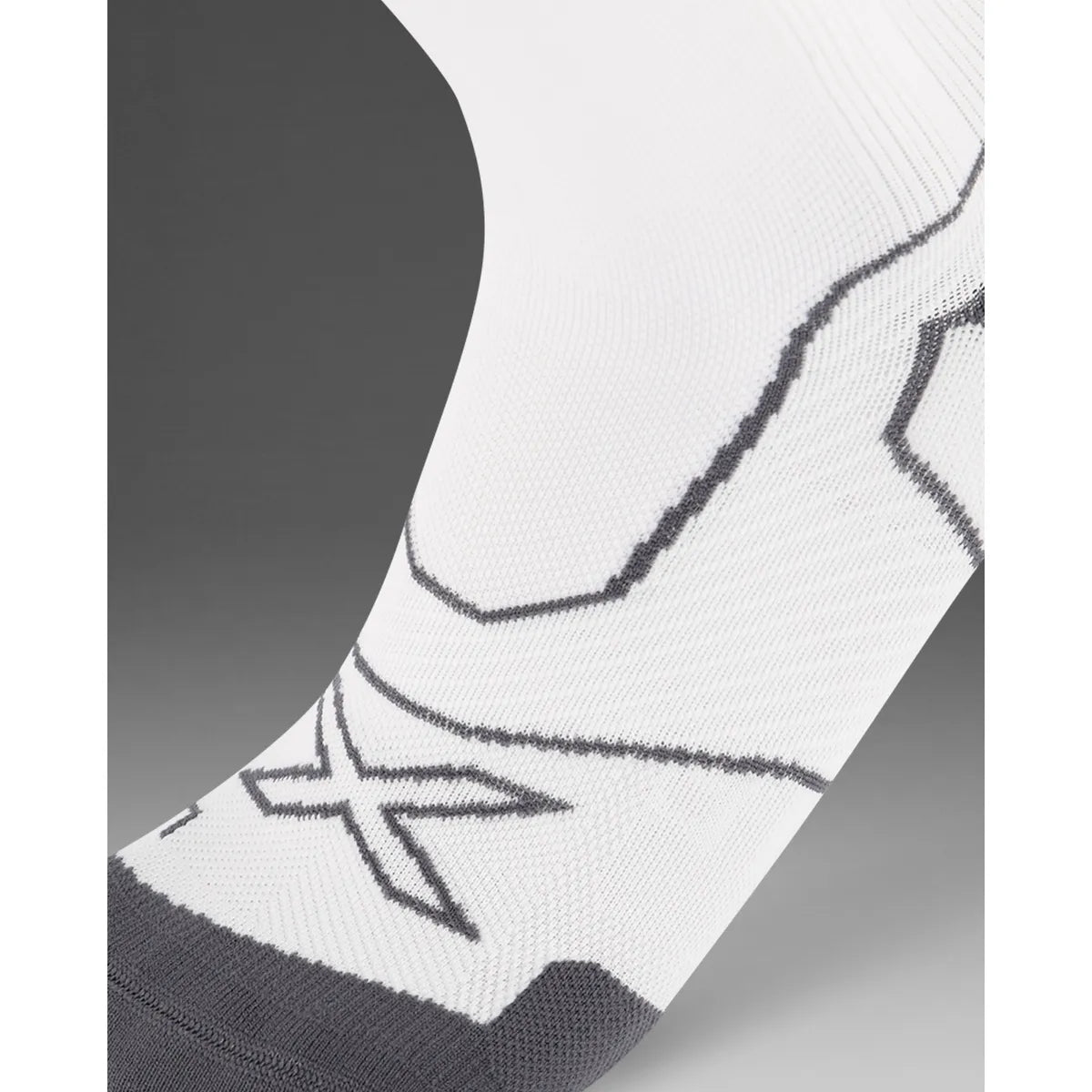 2XU VECTR CUSHION FULL LENGTH SOCKS White/Grey