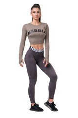 Nebbia Long Sleeve Thumbhole Sporty Crop Top Mocha, mocha
