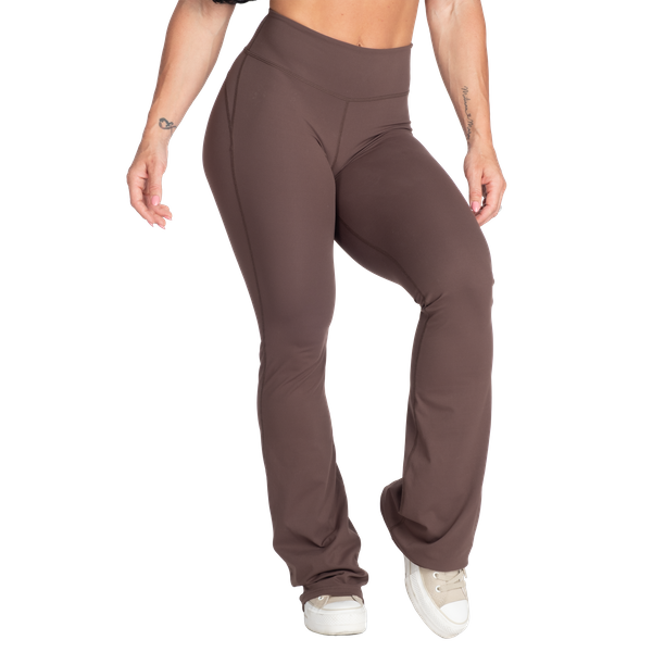 Better Bodies Flare Pants - idealiska för både träning och vardag