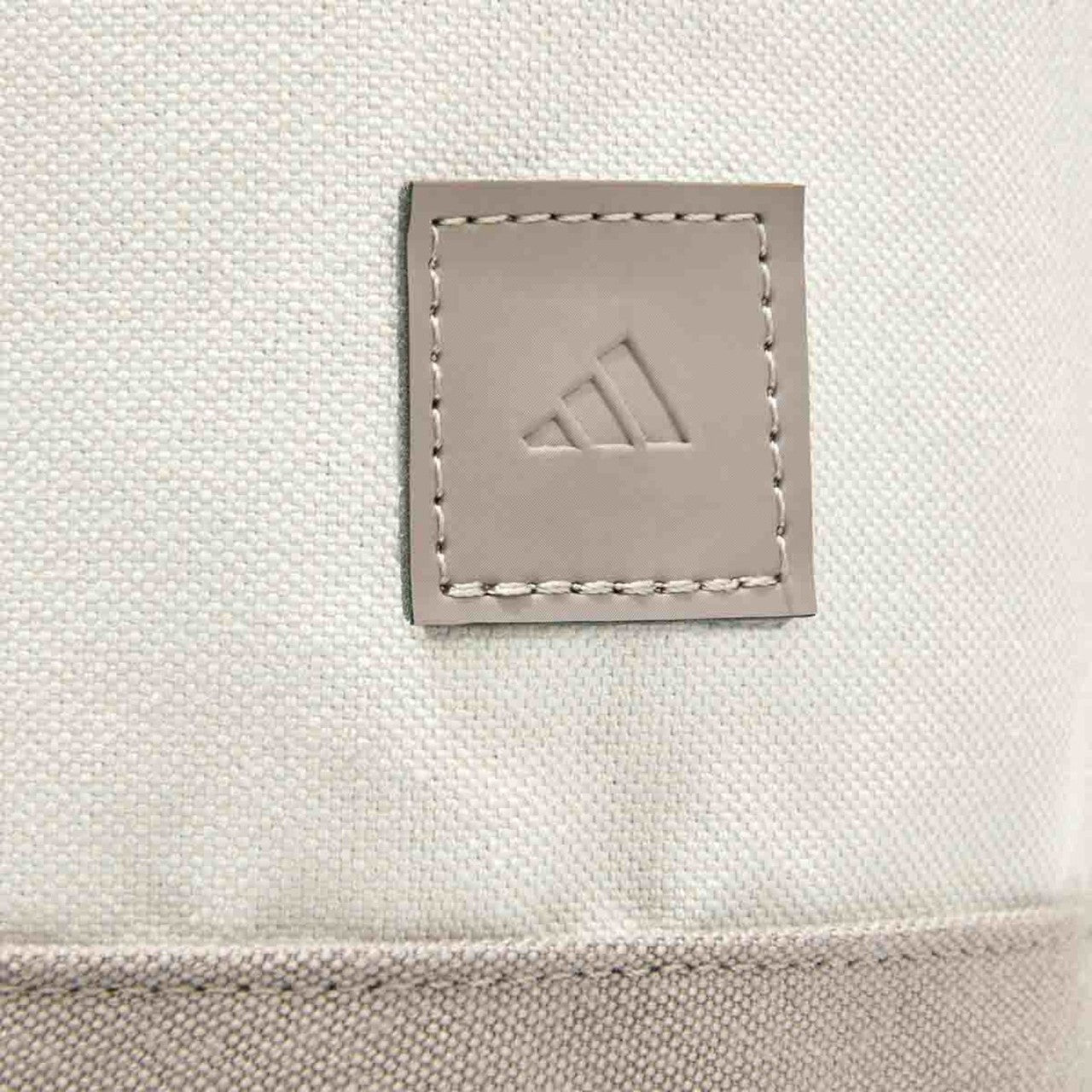 Adidas Yogamatta Väska – stilren, praktisk och hållbar